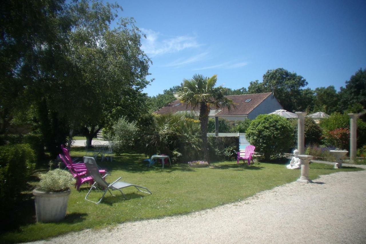 Le Clos Des Palmiers Saint-Ouen-d'Aunis Exterior photo